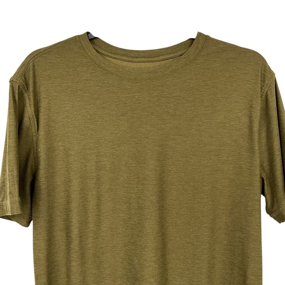 Vuori Strato Tech Tee Mens Small Green Lightweight Stretch Crew Neck V126 - Picture 2 of 9